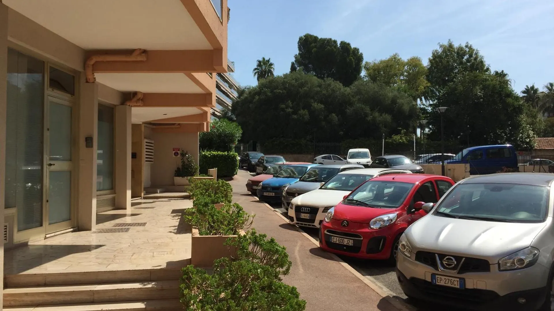 Apartment Duplex Juan Les Pins Proche Plage
