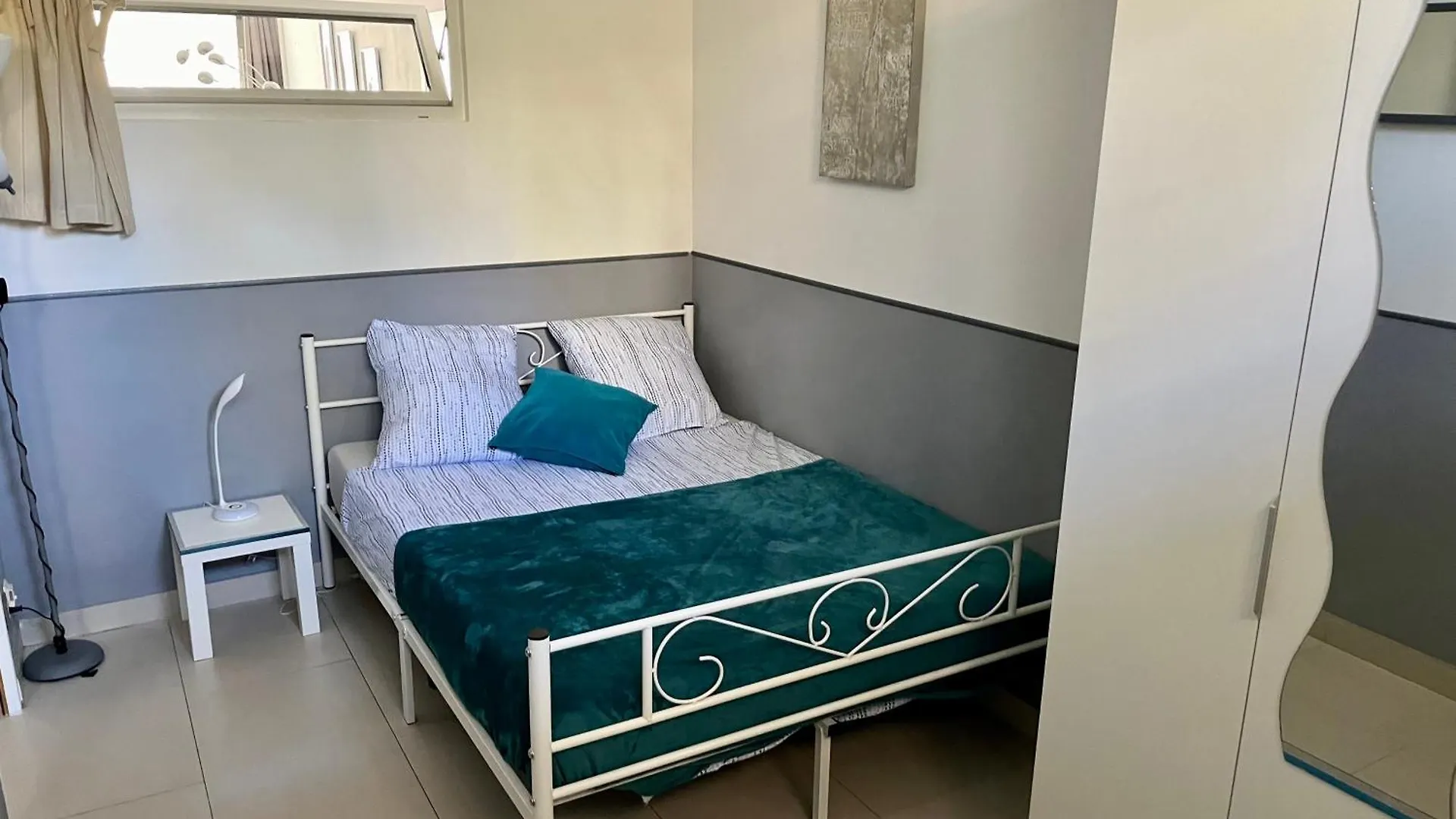Apartment Duplex Juan Les Pins Proche Plage