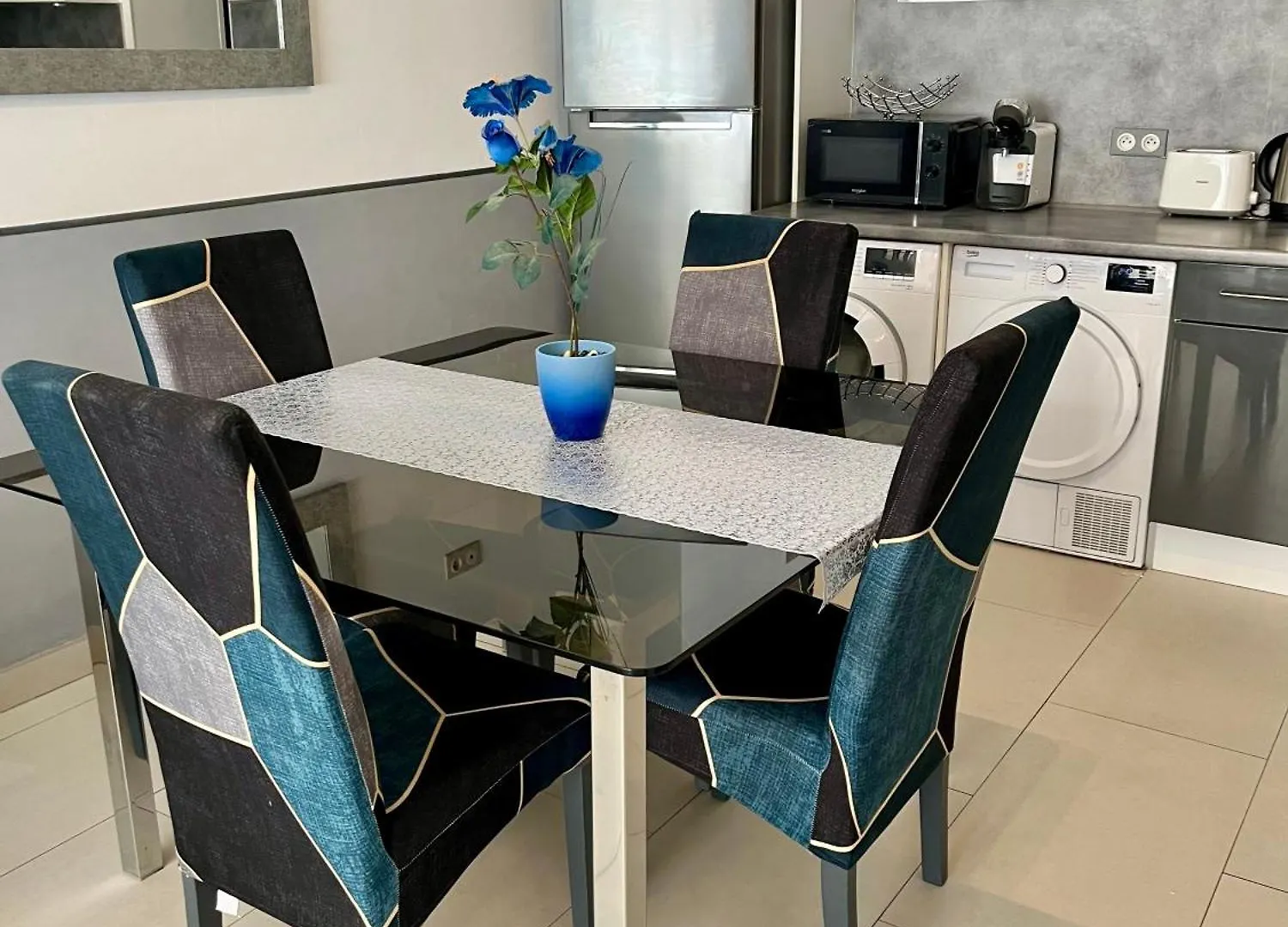 Duplex Juan Les Pins Proche Plage 0*, Juan-les-Pins